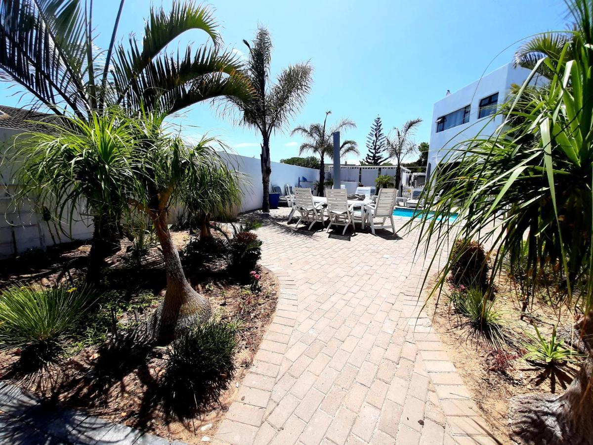 Au Plais De Langebaan At Palm Tree Villa Exterior photo